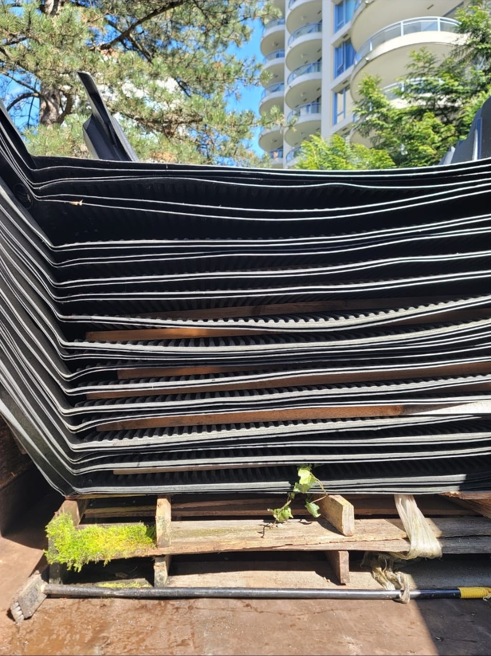 Commercial junk removal Vancouver